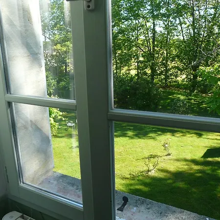 Chateau De La Comtesse Saint-Martin-Petit