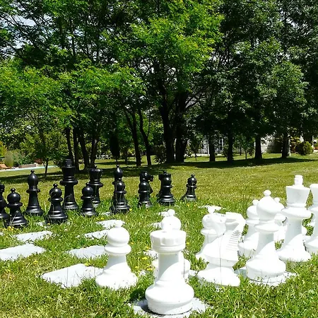 Chateau De La Comtesse Saint-Martin-Petit