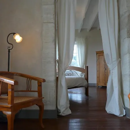 Chateau De La Comtesse * Saint-Martin-Petit